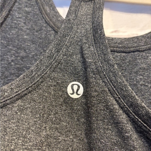 Lululemon Cool Racerback Tank Top Nulu designed For Yoga Gray Size 4/6 - Picture 4 of 4